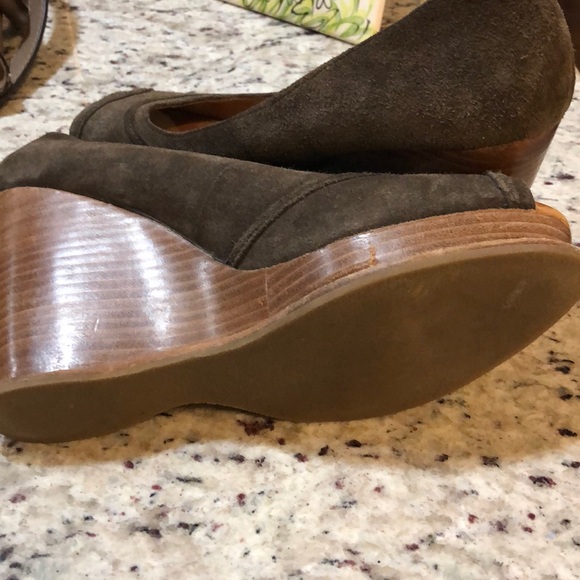 Yellow box wedges - Picture 4 of 5